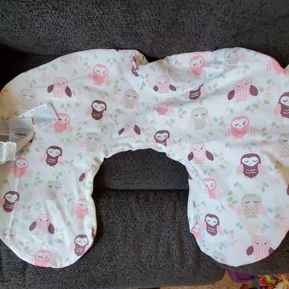 Boppy brand cover with owls